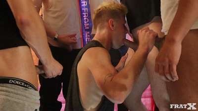 FratX: GIMMIE DAT HOLE